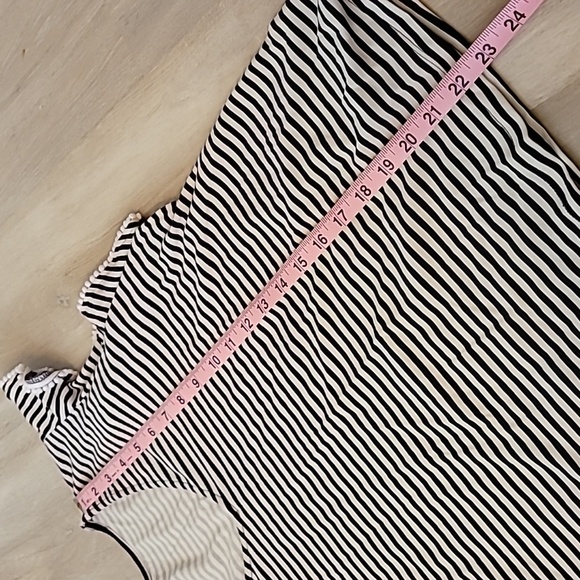 EUC Ann Taylor top size S - Picture 5 of 6